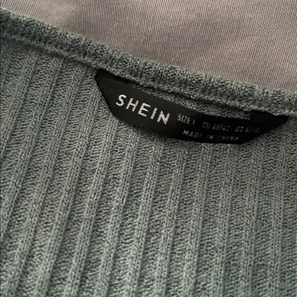 Crop Tops - Picture 8 of 12